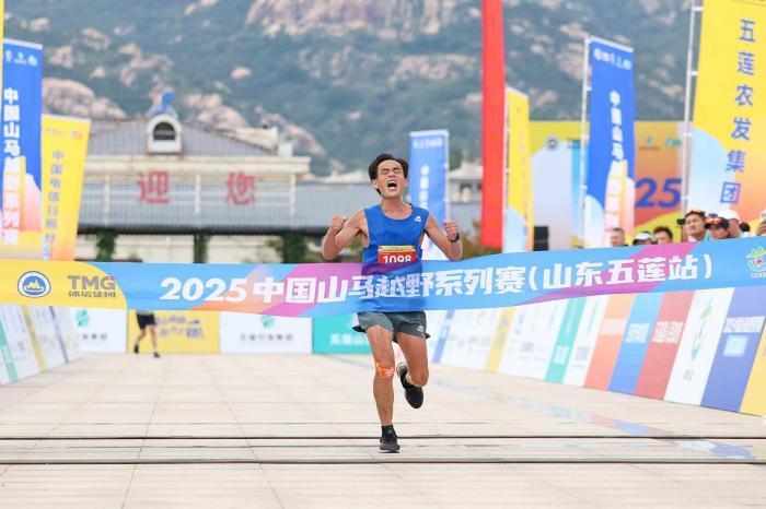 中新网北京, 漫叠石的情